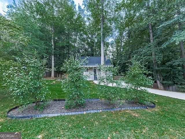 389 Saint Albans Court SW, Mableton, GA 30126