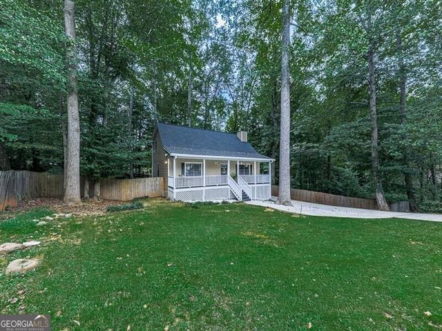 389 Saint Albans Court SW, Mableton, GA 30126