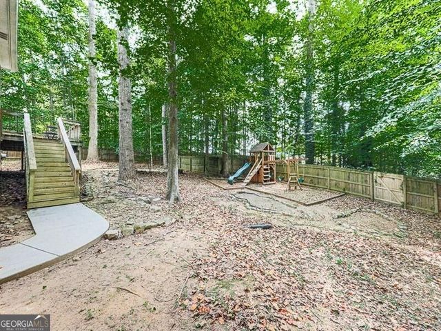 389 Saint Albans Court SW, Mableton, GA 30126