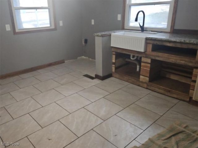 3490 Steubenville Road SE, Carrollton, OH 44615