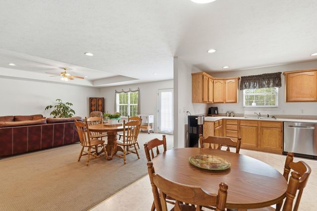 702 Wilshire Drive, Branson, MO 65616