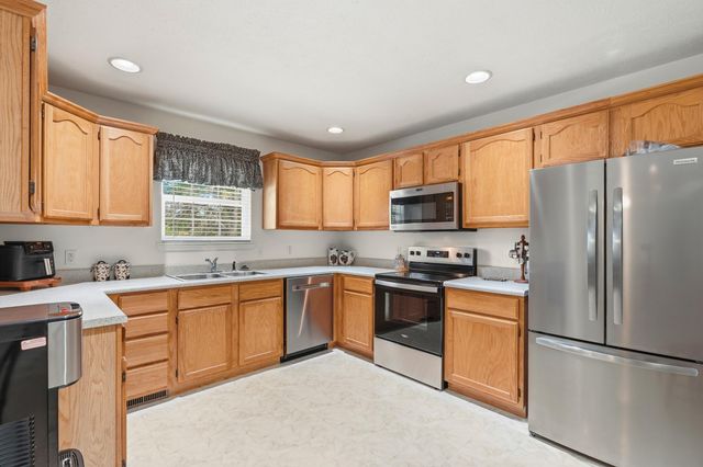 702 Wilshire Drive, Branson, MO 65616