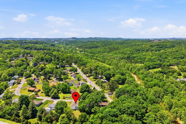 702 Wilshire Drive, Branson, MO 65616