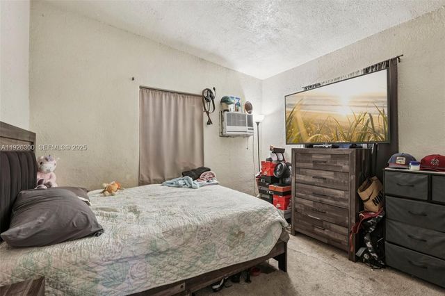 16440 NW 23rd Ct, Miami Gardens, FL 33054