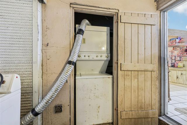 16440 NW 23rd Ct, Miami Gardens, FL 33054