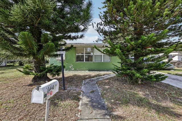 16440 NW 23rd Ct, Miami Gardens, FL 33054