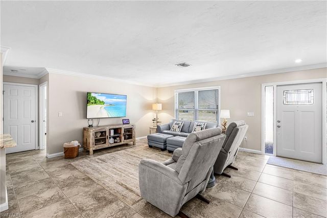 6331 Plumosa AVE, Fort Myers, FL 33908