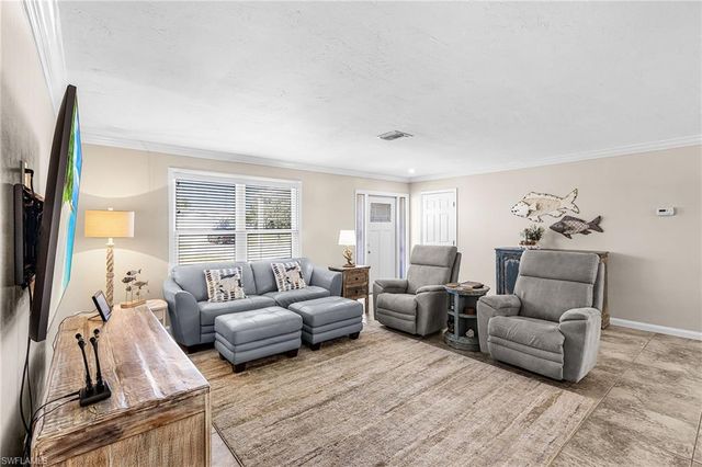 6331 Plumosa AVE, Fort Myers, FL 33908