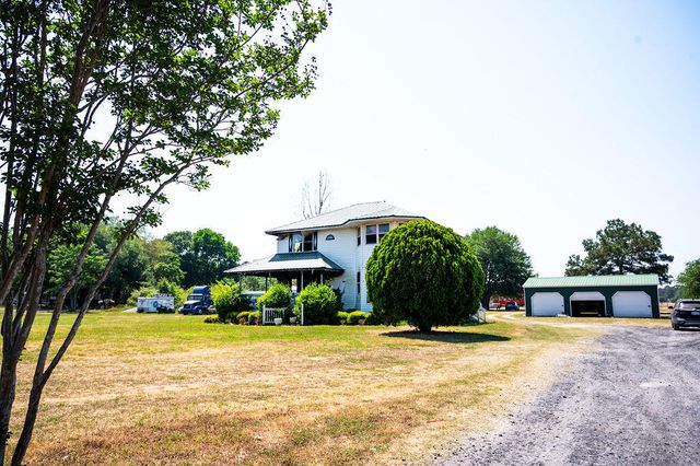 13264 Old Number Six Highway, Eutawville, SC 29048