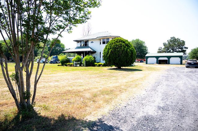 13264 Old Number Six Highway, Eutawville, SC 29048