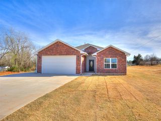 2391 County Road 1216 Street, Blanchard, OK 73010