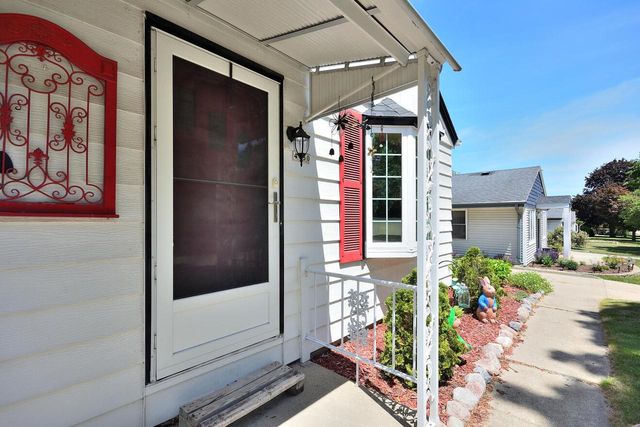4130 W Portage STREET, Milwaukee, WI 53209