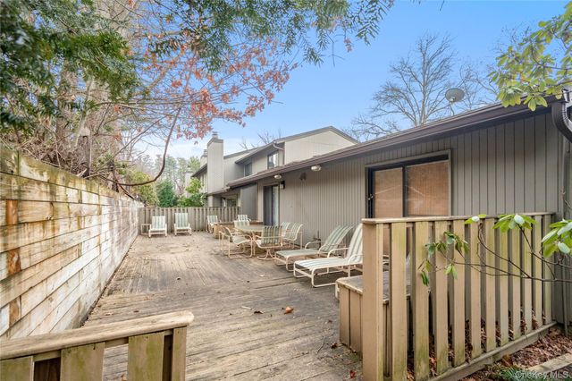 260 Vista Drive 260, Jericho, NY 11753