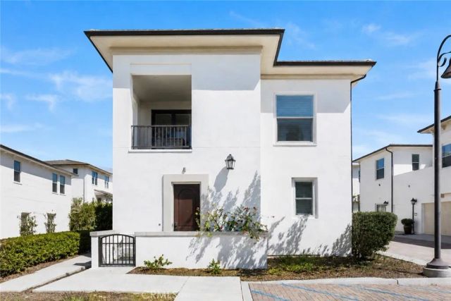 156 Follyhatch, Irvine, CA 92618