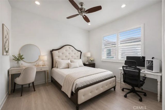 156 Follyhatch, Irvine, CA 92618