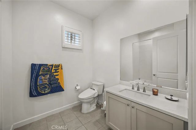 156 Follyhatch, Irvine, CA 92618
