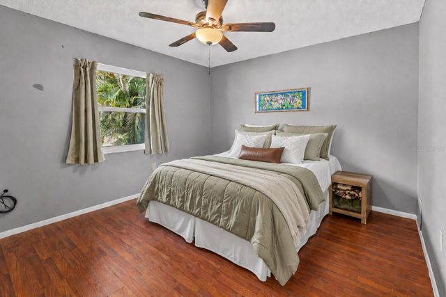 5723 DEER HOLLOW TRAIL, Sarasota, FL 34232
