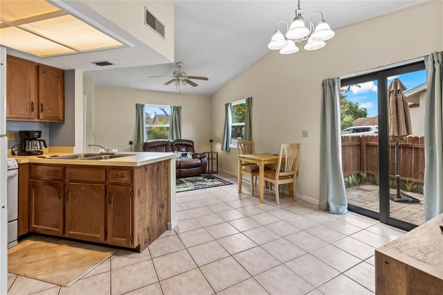 5723 DEER HOLLOW TRAIL, Sarasota, FL 34232