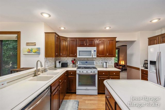 2808 Byron Station Drive, Byron Center, MI 49315