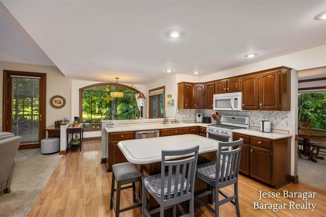 2808 Byron Station Drive, Byron Center, MI 49315