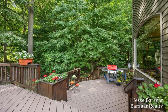 2808 Byron Station Drive, Byron Center, MI 49315