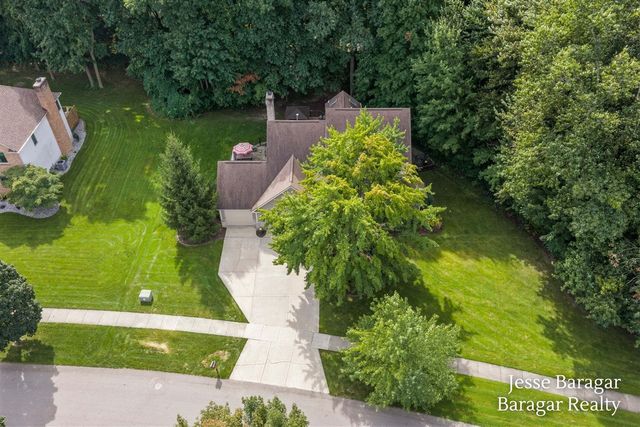2808 Byron Station Drive, Byron Center, MI 49315