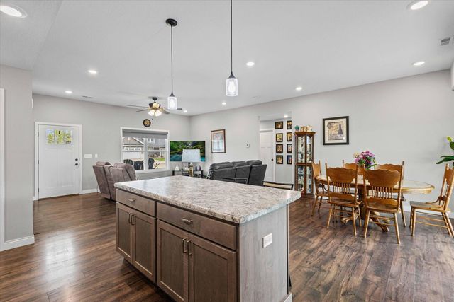 5200 DEMOCRACY DR, Ashland, MO 65010