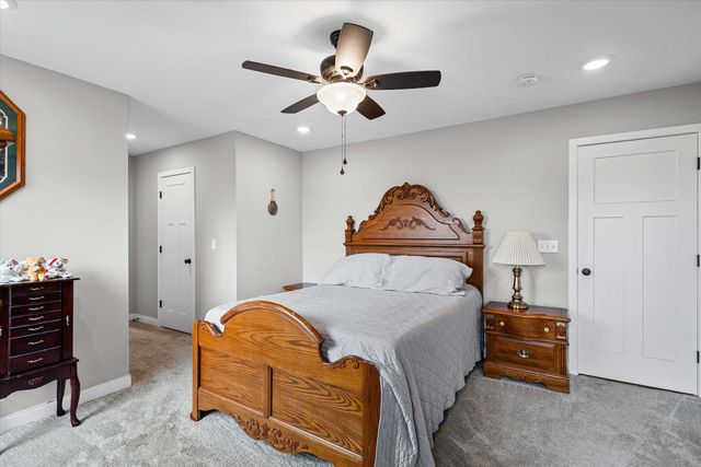 5200 DEMOCRACY DR, Ashland, MO 65010