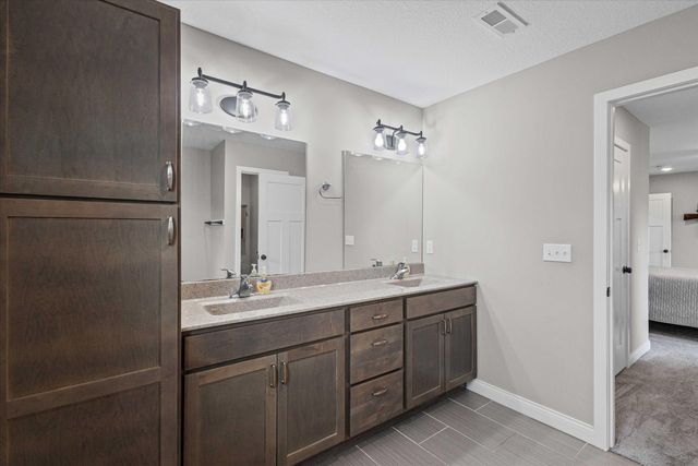 5200 DEMOCRACY DR, Ashland, MO 65010