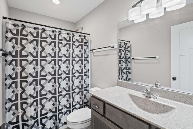 5200 DEMOCRACY DR, Ashland, MO 65010