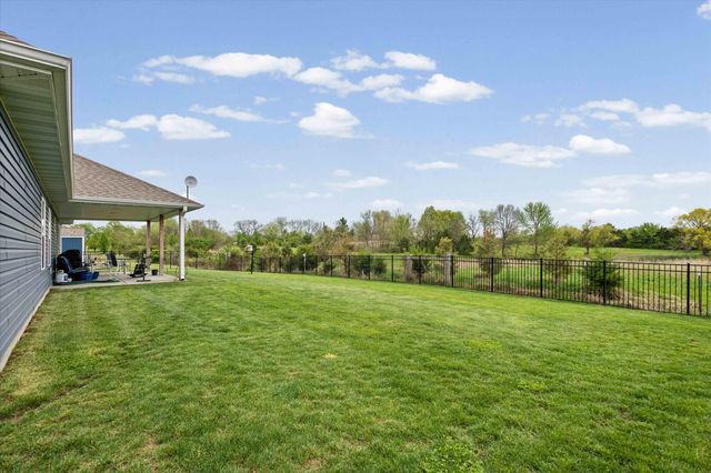 5200 DEMOCRACY DR, Ashland, MO 65010