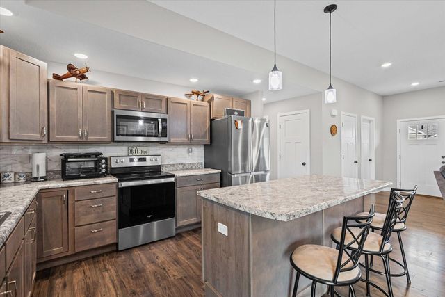 5200 DEMOCRACY DR, Ashland, MO 65010
