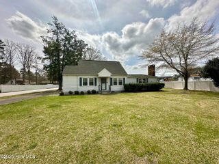 1102 Sterlingworth Street, Windsor, NC 27983