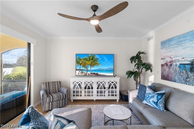 9727 Acqua CT 417, Naples, FL 34113