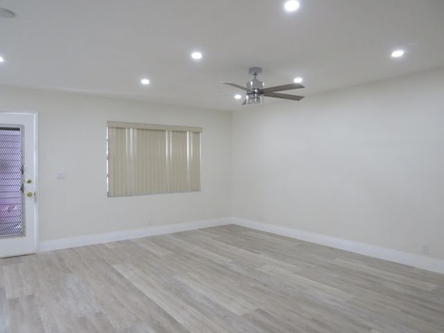 557 Burgundy L, Delray Beach, FL 33484