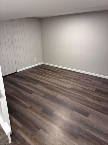 5732 Beechcroft Road, B, Columbus, OH 43229