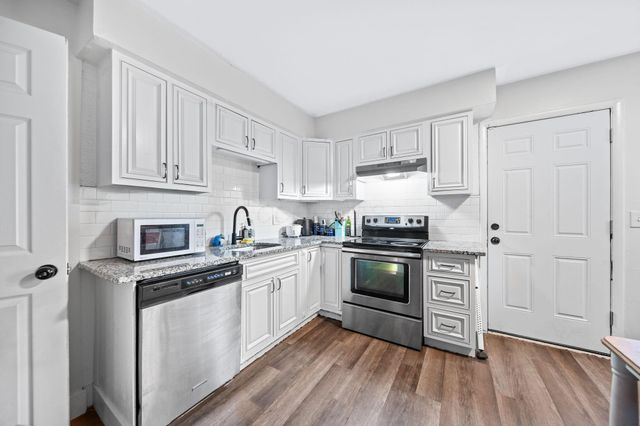 5732 Beechcroft Road, B B, Columbus, OH 43229