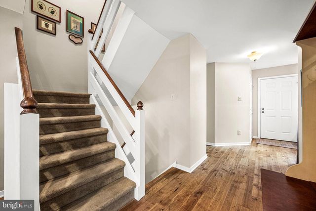 62 SHELBOURNE CT, Chesterbrook, PA 19087