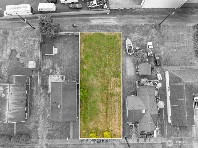 2214 Pacific Avenue, Hoquiam, WA 98550