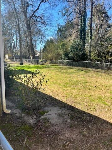 1405 Rainbow Circle, Griffin, GA 30224