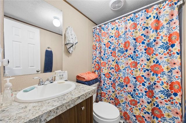 2412 W Bogey Drive, Mission, TX 78572