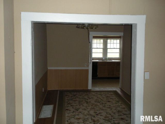 524 S 17TH Street, Murphysboro, IL 62966