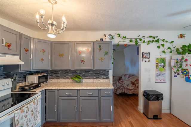 221 E Anson Street, Marshalltown, IA 50158