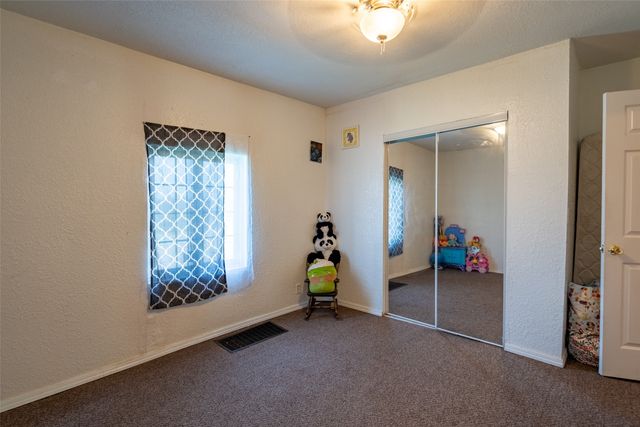 221 E Anson Street, Marshalltown, IA 50158