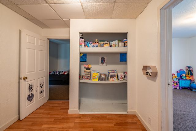 221 E Anson Street, Marshalltown, IA 50158