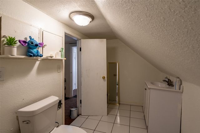 221 E Anson Street, Marshalltown, IA 50158