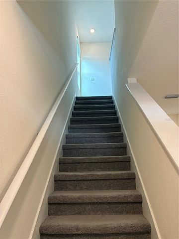 2755 COMMON FIG RUN, Wesley Chapel, FL 33543