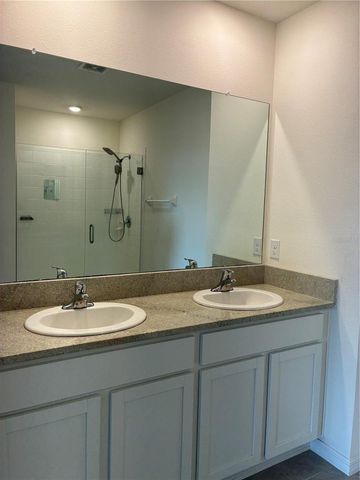 2755 COMMON FIG RUN, Wesley Chapel, FL 33543