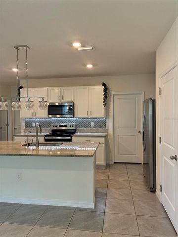 2755 COMMON FIG RUN, Wesley Chapel, FL 33543