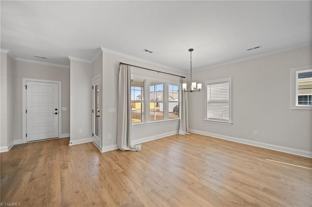 1736 Eastover Drive, Kernersville, NC 27284